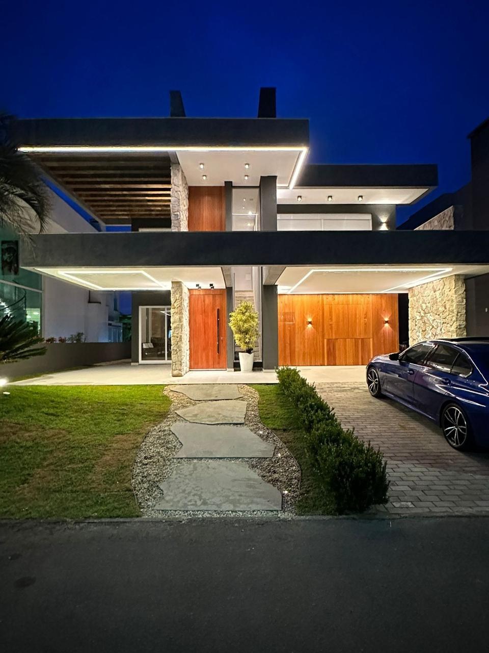 Fachada no Malibu depois da revitalização